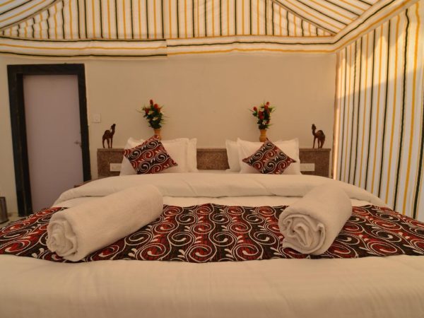 Luxury Swiss Tent (5)