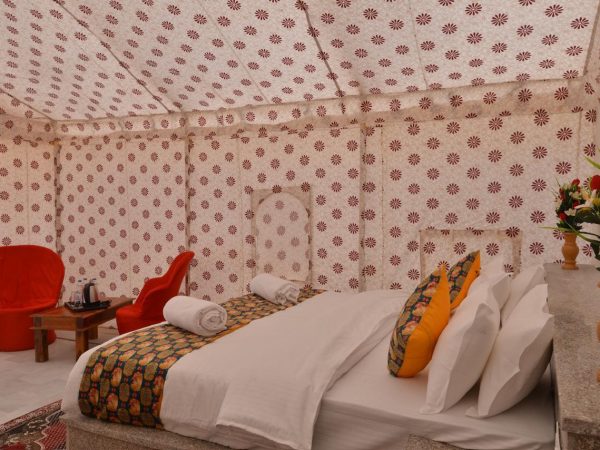 Luxury Swiss Tent (6)